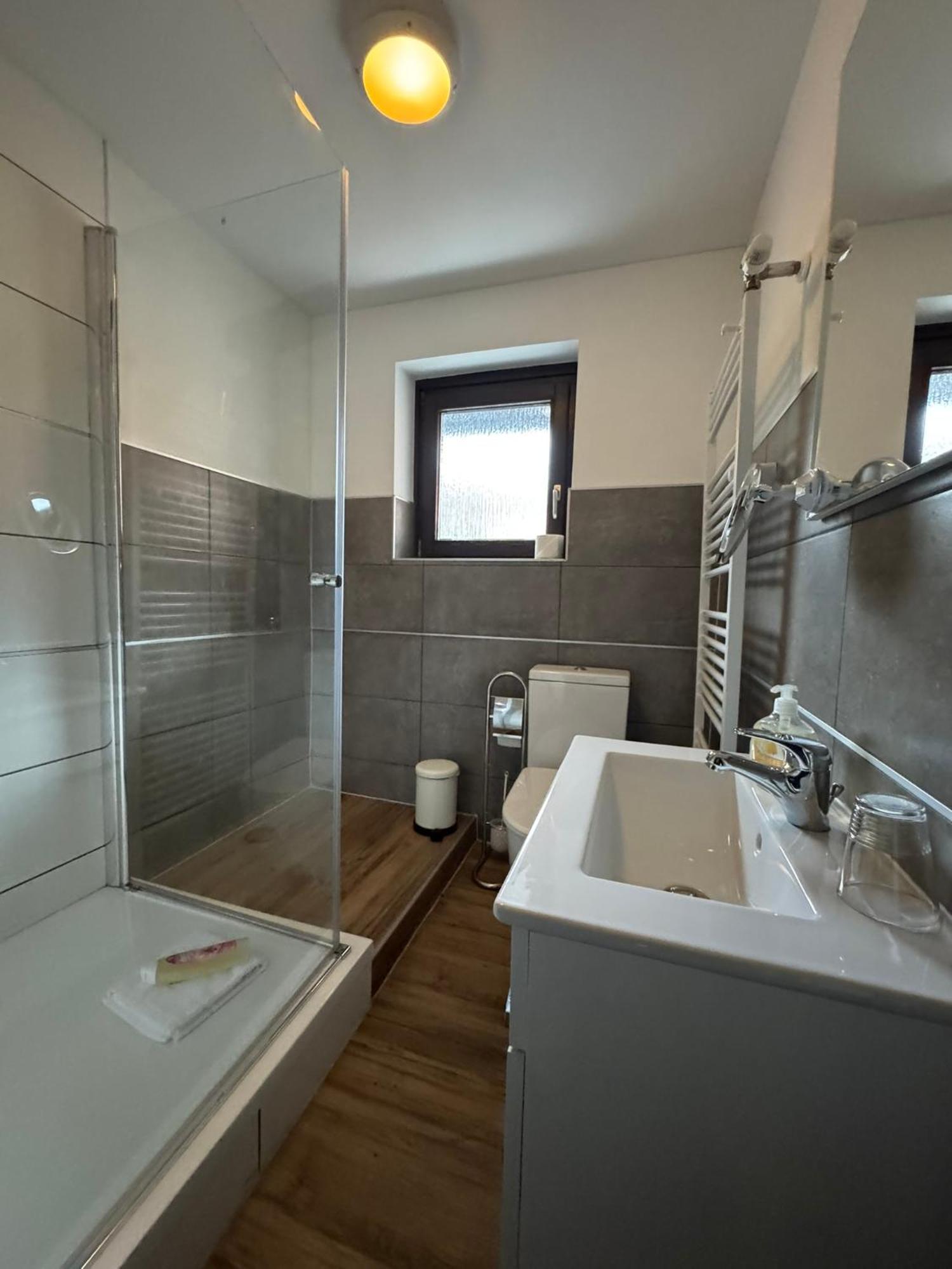 Hotel Gruener Baum - Hotel Im Murgtal, Schwarzwald Weisenbach Екстериор снимка