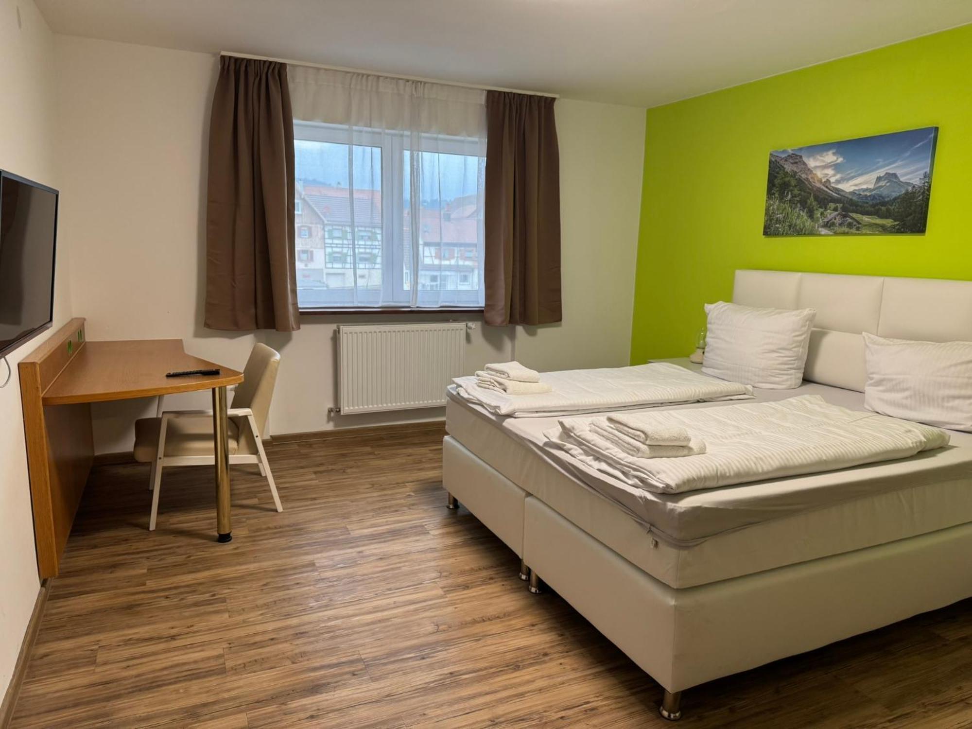 Hotel Gruener Baum - Hotel Im Murgtal, Schwarzwald Weisenbach Екстериор снимка