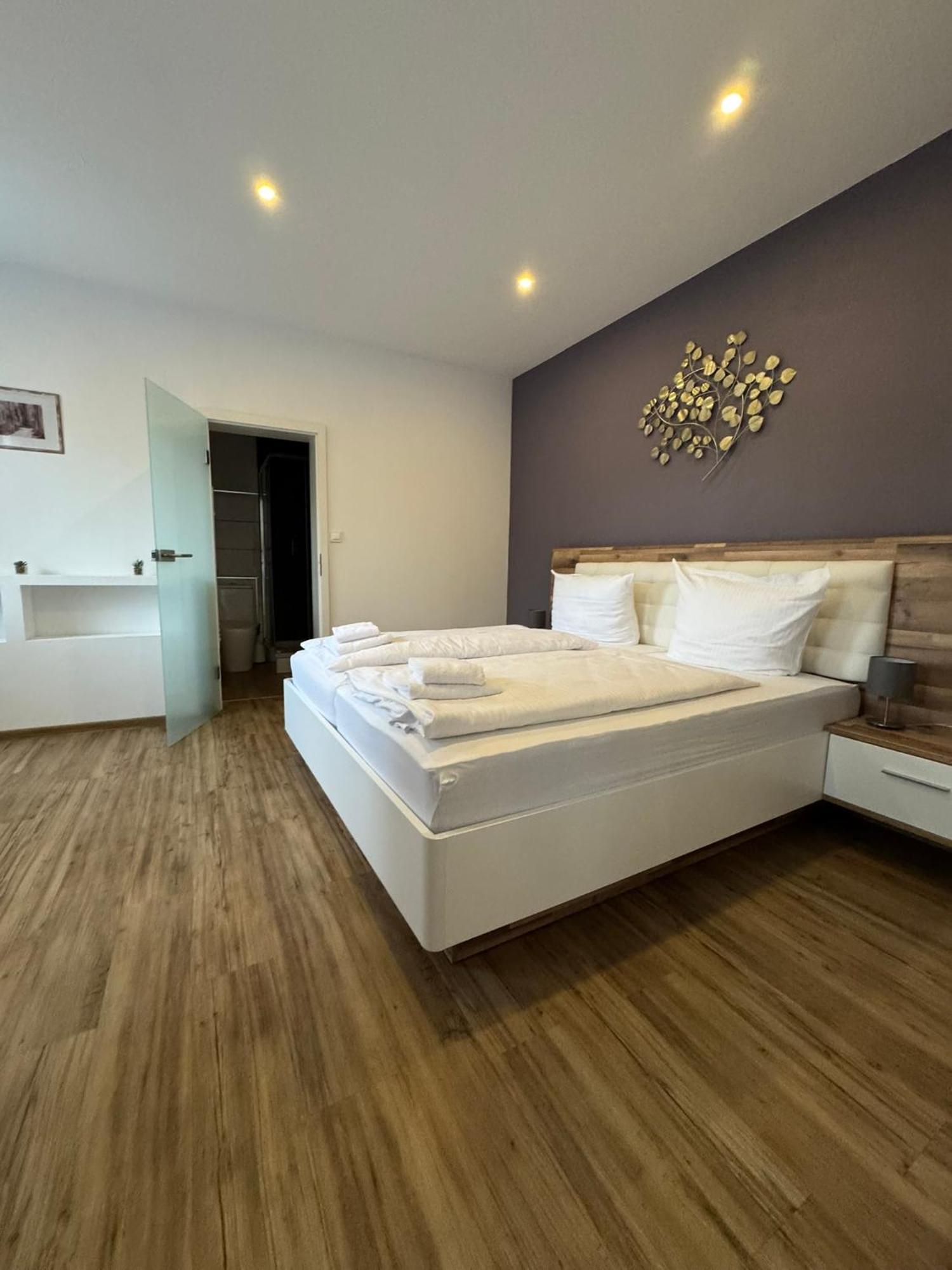 Hotel Gruener Baum - Hotel Im Murgtal, Schwarzwald Weisenbach Екстериор снимка